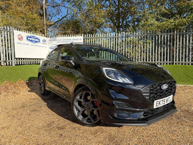 Ford Puma 1.0 EcoBoost Hybrid mHEV 170 ST 5dr DCT Auto Pan Roof Hatchback Petrol Black